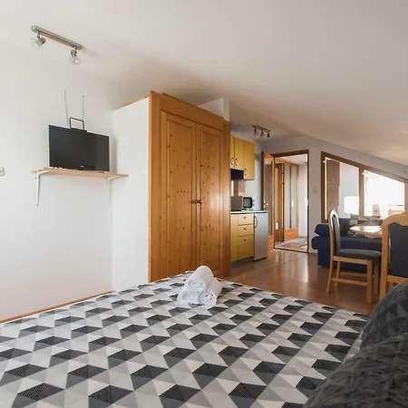 Guest house Dona 3*