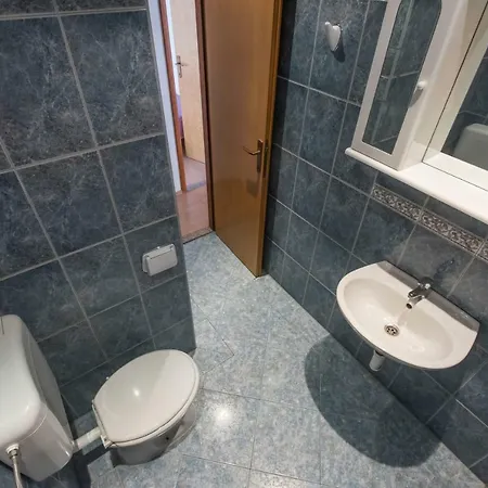 Guest house Dona 3*