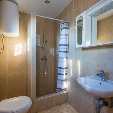 Dona Guest house Bibinje