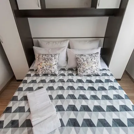 Guest house Dona 3*