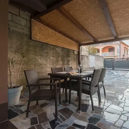 Dona Guest house 3*